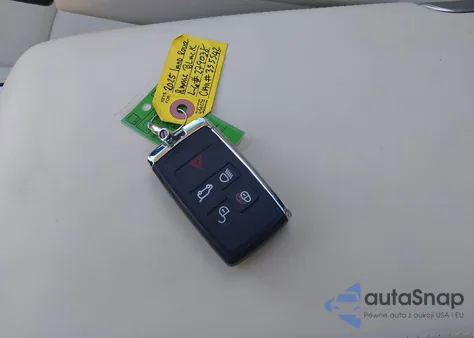 2025 Land Rover Range Rover P550E Se z USA, uszkodzony, nr VIN SALKP9F42SA279038